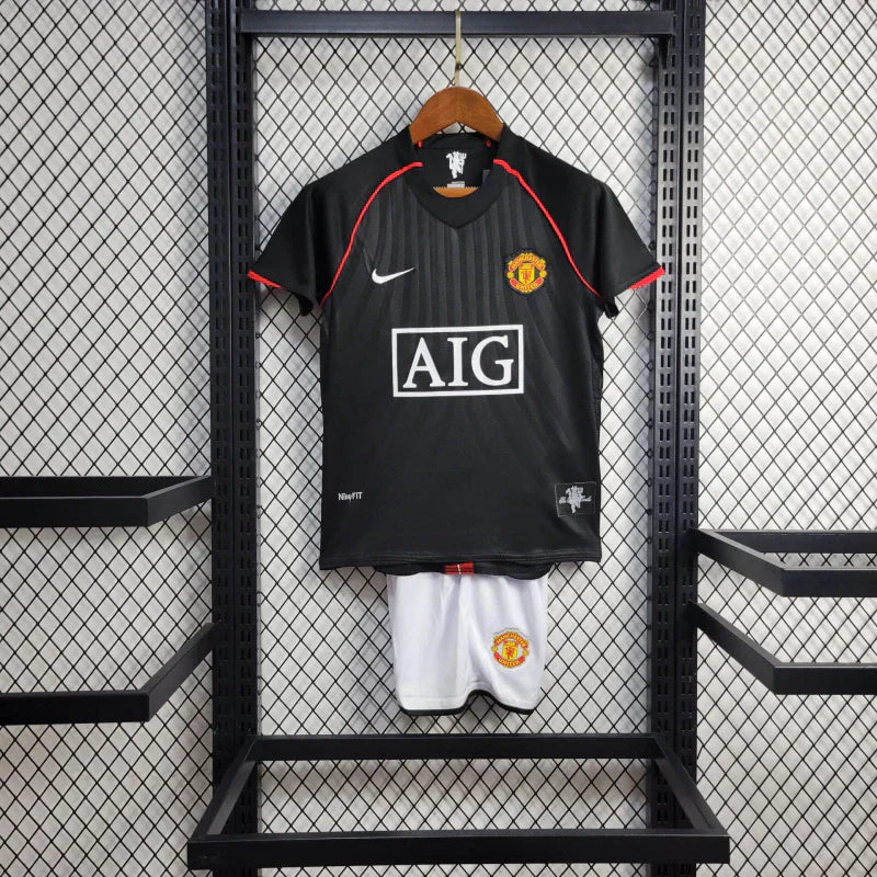 Manchester United 07/08 Black Jersey Kids