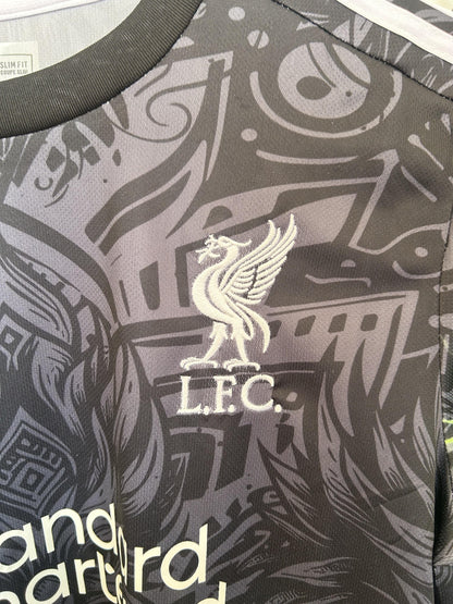 Liverpool "Venom Eclipse" Special Kit