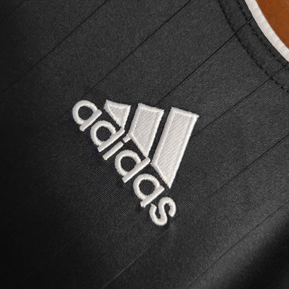 Real Madrid 06-07  Black Retro