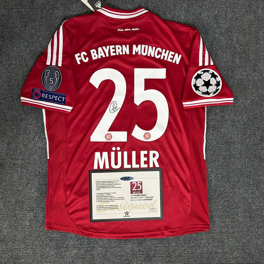 Bayern Munchen "Muller" Signed Shirt